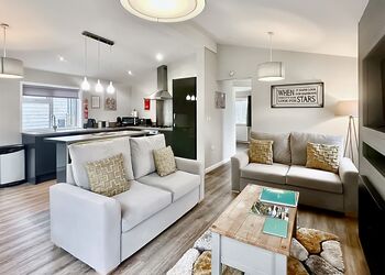 Spa Harmony (Pet) - Raywell Hall Country Lodges, Raywell, Beverley