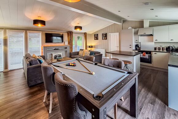 Spa Oasis - Raywell Hall Country Lodges, Raywell, Beverley