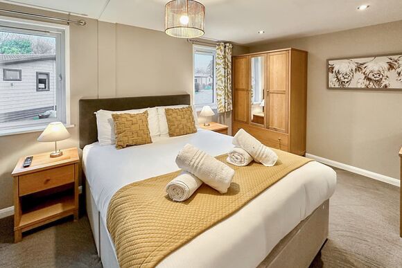 Spa Freedom - Raywell Hall Country Lodges, Raywell, Beverley