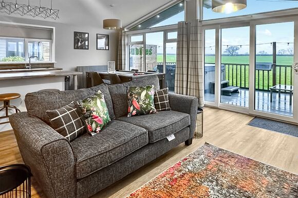 Spa Vista - Raywell Hall Country Lodges, Raywell, Beverley