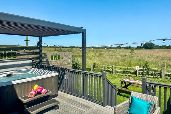 Spa Panoramic - Raywell Hall Country Lodges, Raywell, Beverley