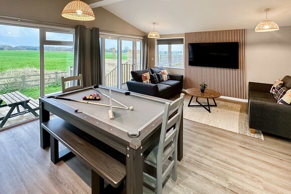 Spa Pacific (EV charger) - Raywell Hall Country Lodges, Raywell, Beverley