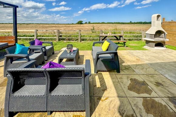 Spa Pacific (EV charger) - Raywell Hall Country Lodges, Raywell, Beverley