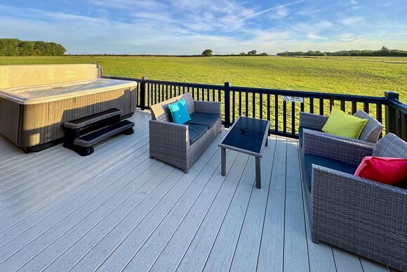 Spa Evoque - Raywell Hall Country Lodges, Raywell, Beverley