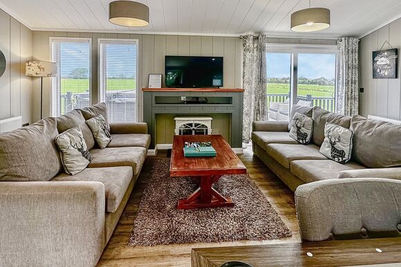 Spa Evoque - Raywell Hall Country Lodges, Raywell, Beverley