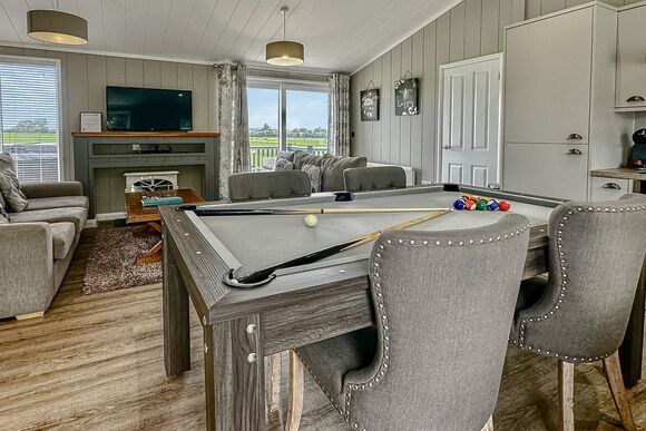 Spa Evoque - Raywell Hall Country Lodges, Raywell, Beverley