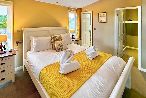 Spa Serenity - Raywell Hall Country Lodges, Raywell, Beverley