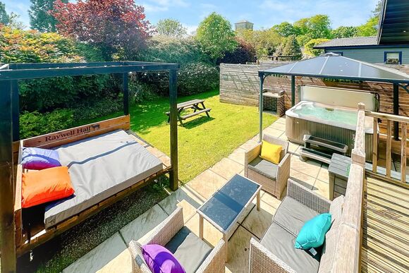 Spa Soleil - Raywell Hall Country Lodges, Raywell, Beverley