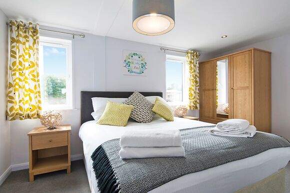 Spa Radiance (EV charger) - Raywell Hall Country Lodges, Raywell, Beverley