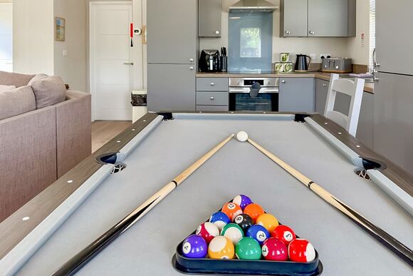 Spa Driftaway - Raywell Hall Country Lodges, Raywell, Beverley