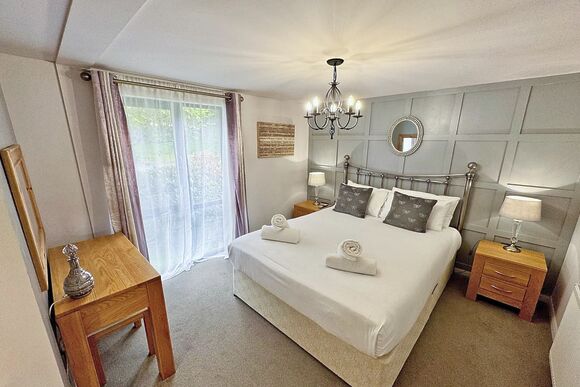 Oakwood Spa - Raywell Hall Country Lodges, Raywell, Beverley