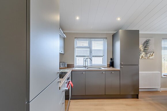 Spa Romance - Raywell Hall Country Lodges, Raywell, Beverley