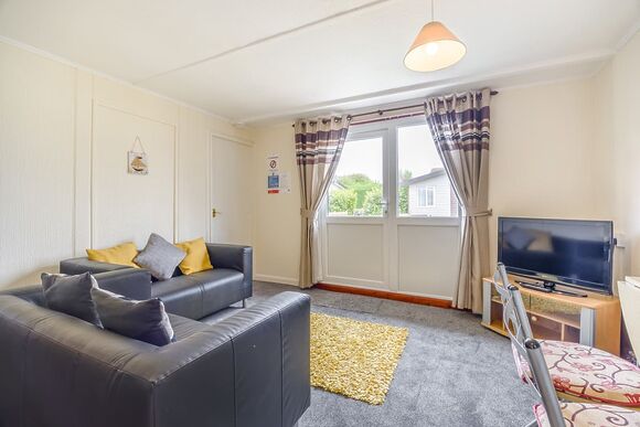 Chalet 1 - Ravenna Holiday Park, Anderby Creek, Mablethorpe