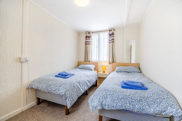 Chalet 4 - Ravenna Holiday Park, Anderby Creek, Mablethorpe