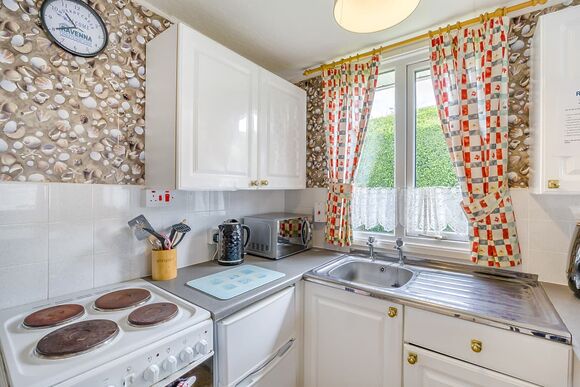 Chalet 5 - Ravenna Holiday Park, Anderby Creek, Mablethorpe