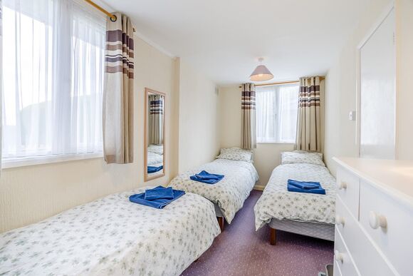 Chalet 6 - Ravenna Holiday Park, Anderby Creek, Mablethorpe