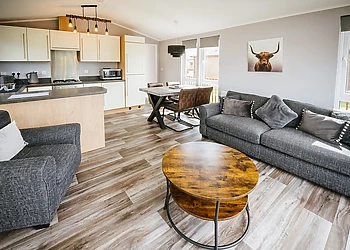 Lake View Lodge 4 Berth 