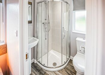 Lake View Lodge 4 Berth - Ream Hills Holiday Park, Weeton, Fylde Coast