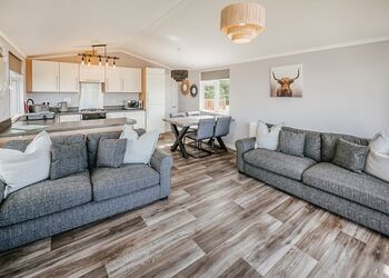 Woodland View Lodge - Ream Hills Holiday Park, Weeton, Fylde Coast