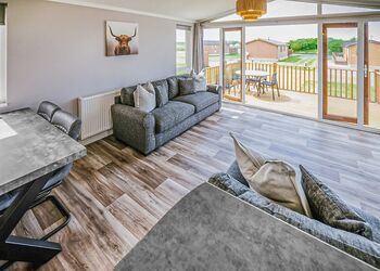 Woodland View Lodge - Ream Hills Holiday Park, Weeton, Fylde Coast