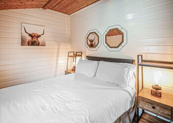 Pawprint Chalet - Ream Hills Holiday Park, Weeton, Fylde Coast