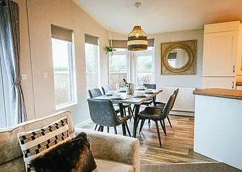 Lakeview Lodge 6 Berth 