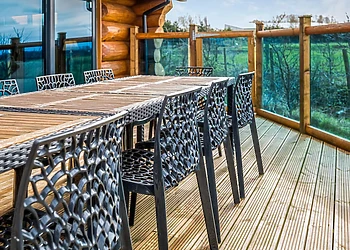 Cedar Lakeside 8+ Log Cabin - Ream Hills Holiday Park, Weeton, Fylde Coast
