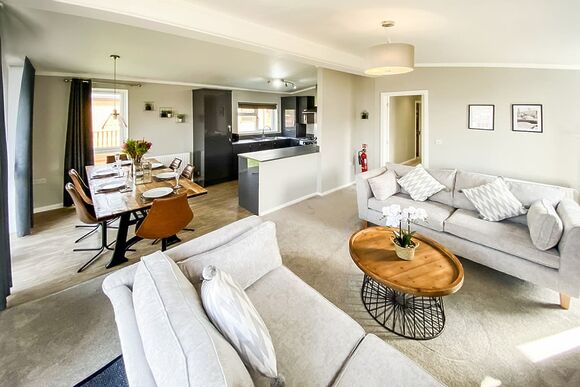 Lakeview Lodge 6 Berth - Ream Hills Holiday Park, Weeton, Fylde Coast