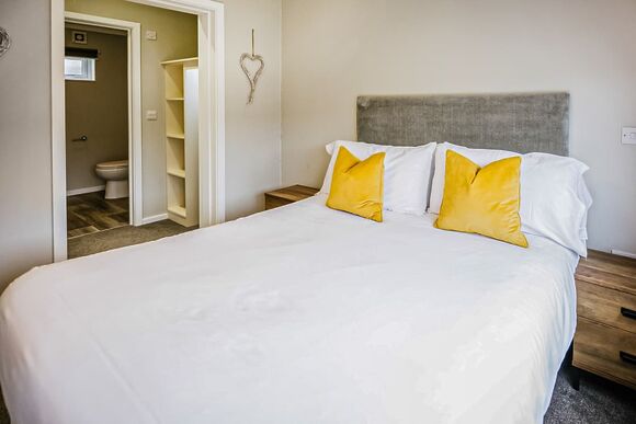 Woodland View Lodge 6 - Ream Hills Holiday Park, Weeton, Fylde Coast