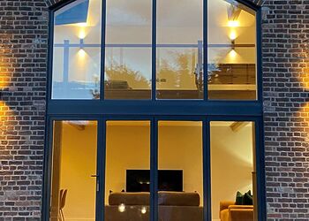 Great Barn - Redbrick Woodland Lodges, Edwinstowe