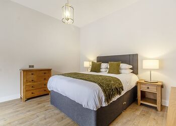 Loxley Cottage - Redbrick Woodland Lodges, Edwinstowe