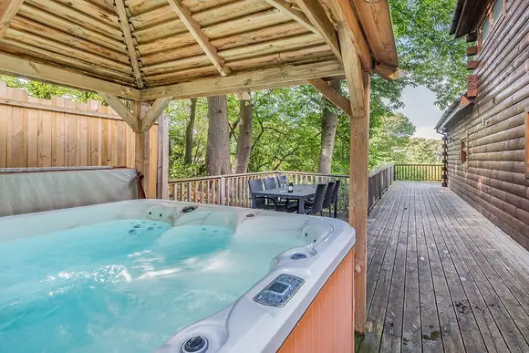 Redbrick Woodland Lodges