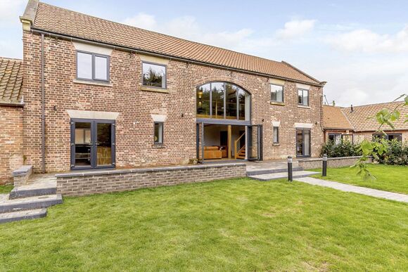 Redbrick Woodland Lodges