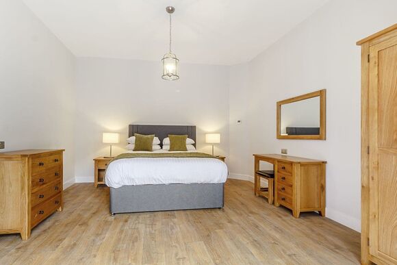 Loxley Cottage - Redbrick Woodland Lodges, Edwinstowe