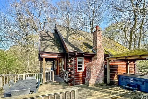 Moshannan Lodge - Redbrick Woodland Lodges, Edwinstowe