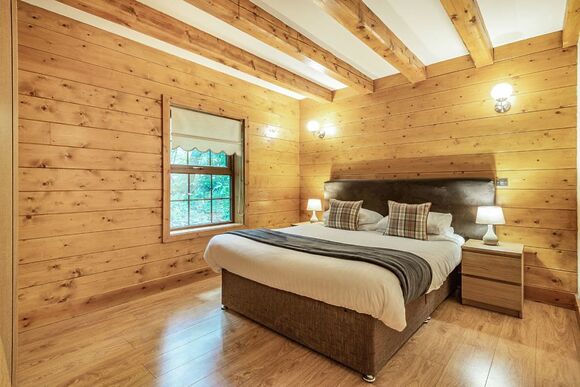 Oakridge Lodge - Redbrick Woodland Lodges, Edwinstowe