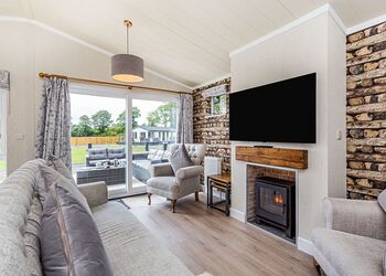 Tweed Lodge VIP Pet - Ruthven Falls, Ruthven