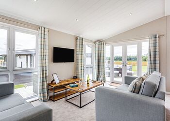 Earn Lodge VIP - Ruthven Falls, Ruthven