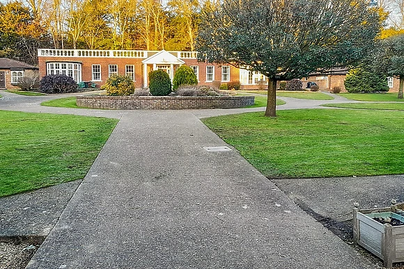 Regency Villas