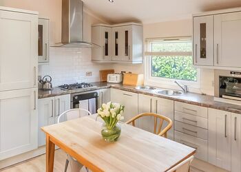 Bronte Lodge - Ribblesdale Lodges, Gisburn, Yorkshire Dales