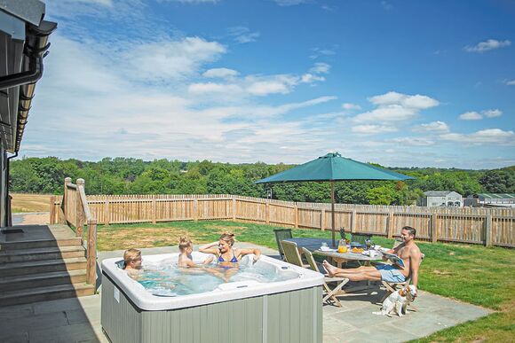 Malham Lodge - Ribblesdale Lodges, Gisburn, Yorkshire Dales