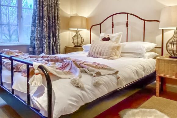 Coot Cottage - Ribblesdale Lodges, Gisburn, Yorkshire Dales