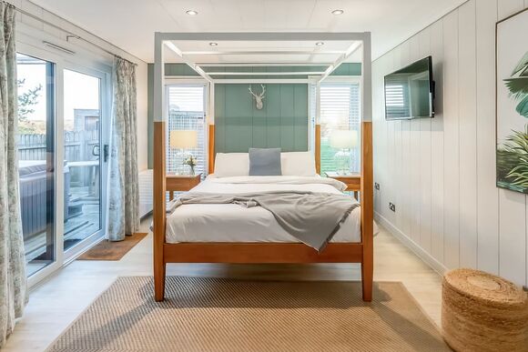 Wentworth Lodge - Ribblesdale Lodges, Gisburn, Yorkshire Dales