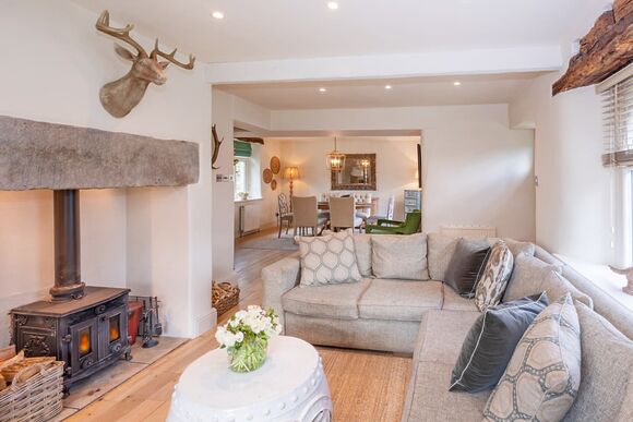 Deerpark Cottage - Ribblesdale Lodges, Gisburn, Yorkshire Dales
