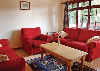 Typical Bridge of Earn Lodge