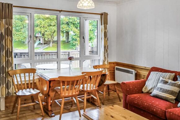 River Edge Lodge - River Edge Lodges, Bridge of Earn, Perth