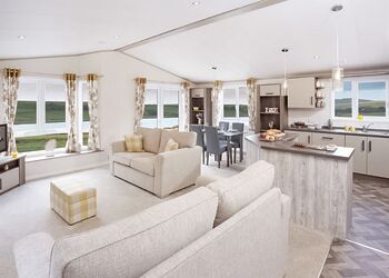 Limetree Lodge 2 Hot Tub - Riverside Leisure Park, Wooler