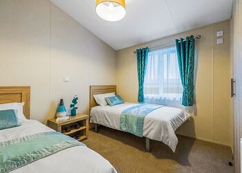 Limetree Lodge 3 Hot Tub (Pets Welcome) - Wooler Riverside Holiday Park, Wooler