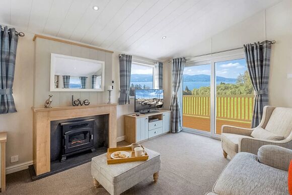 Limetree Lodge 2 Hot Tub - Wooler Riverside Holiday Park, Wooler