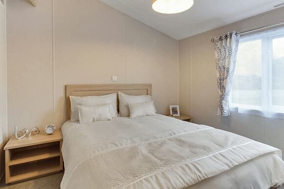 Limetree Lodge 3 Hot Tub - Wooler Riverside Holiday Park, Wooler